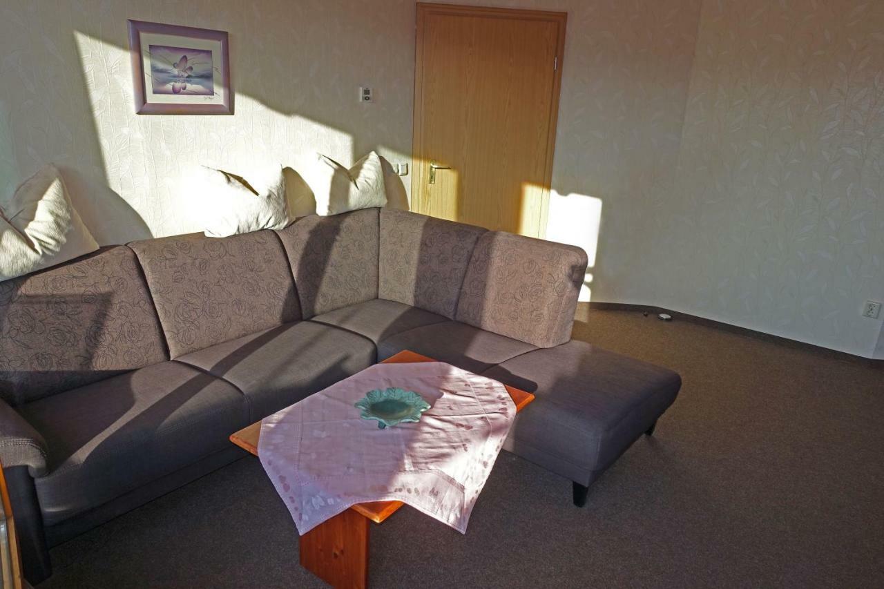 Ferienwohnung Mit Wasserbett Fw3 Saalfeld Saale Buitenkant foto