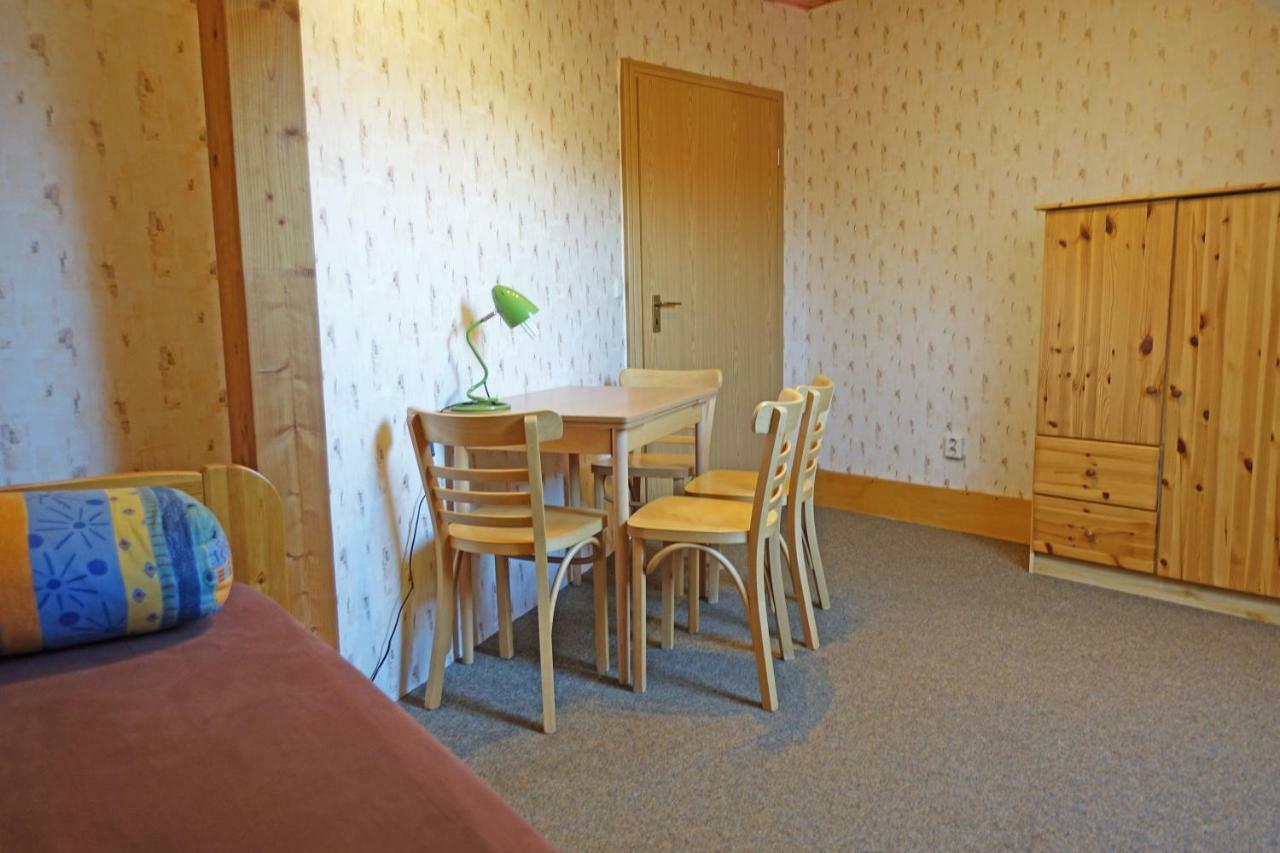 Ferienwohnung Mit Wasserbett Fw3 Saalfeld Saale Buitenkant foto